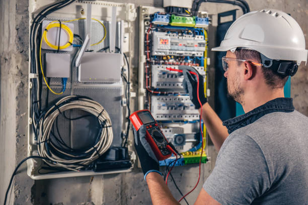 Best Emergency Electrical Repair  in Glennville, GA