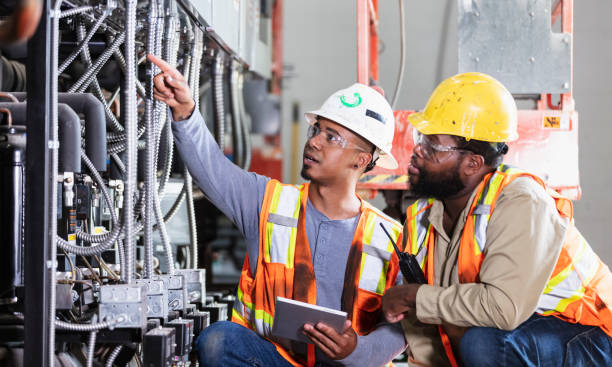 Best Licensed Electrician  in Glennville, GA